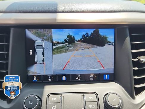 Certified 2021 GMC Acadia Denali w/ Denali Technology Package FWD image 31