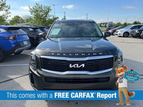 Used 2022 Kia Telluride S AWD/4WD image 2