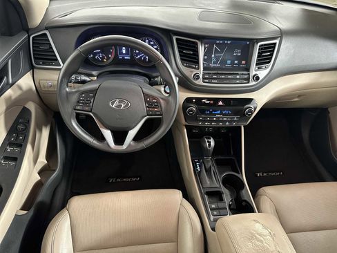 Used 2016 Hyundai Tucson Limited FWD image 13