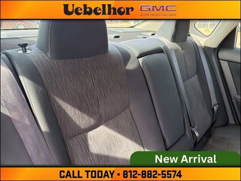 Used 2015 Nissan Sentra SV image 5