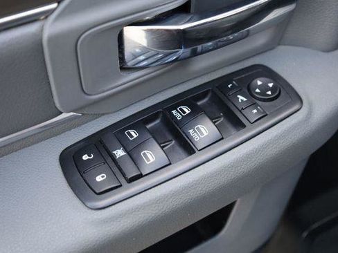 Used 2017 RAM 1500 Big Horn AWD/4WD image 37