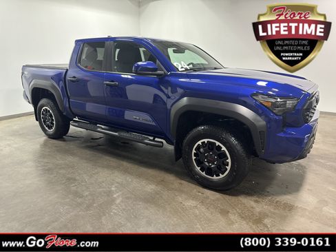 Used 2024 Toyota Tacoma TRD Off-Road image 1