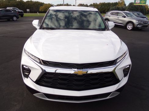 Used 2024 Chevrolet Blazer LT w/ Convenience Package image 8