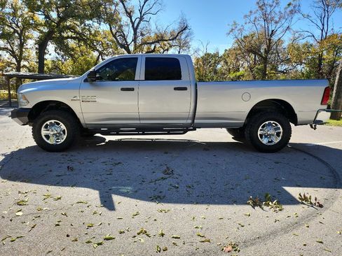 Used 2016 RAM 3500 Tradesman w/ Chrome Appearance Group image 5