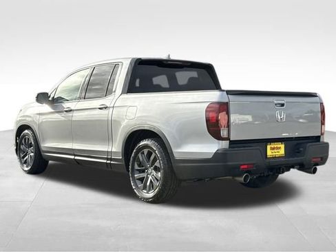 Certified 2022 Honda Ridgeline Sport image 5