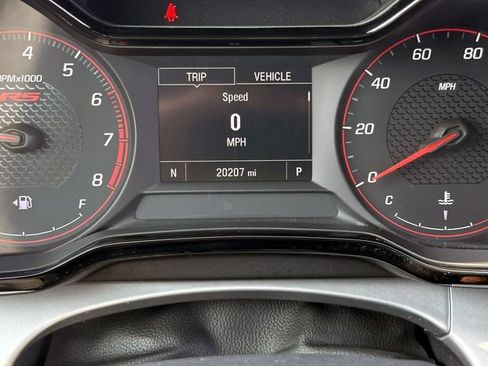 Certified 2024 Chevrolet Trax RS FWD image 20
