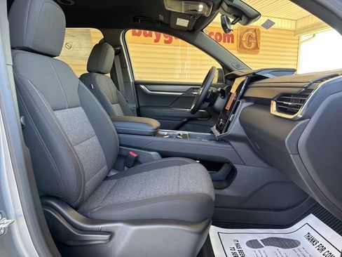 New 2026 GMC Acadia Elevation w/ LPO, Floor Liner Package image 26