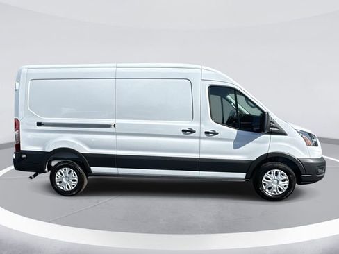 New 2026 Ford Transit 250 148 Medium Roof image 3
