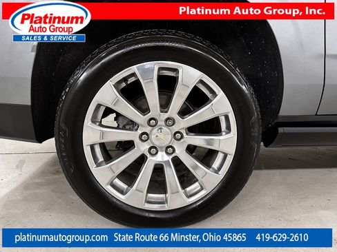 Used 2022 Chevrolet Suburban Premier w/ Max Trailering Package AWD/4WD image 74