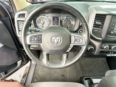 Used 2019 RAM 1500 Big Horn image 12