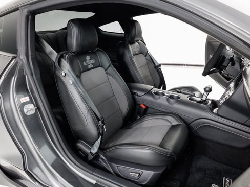 Used 2019 Ford Mustang GT Premium w/ GT Performance Package RWD image 38