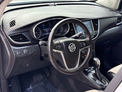 Used 2020 Buick Encore Preferred FWD image 11