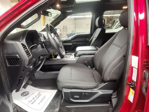 Used 2020 Ford F150 XLT w/ Equipment Group 302A Luxury image 6