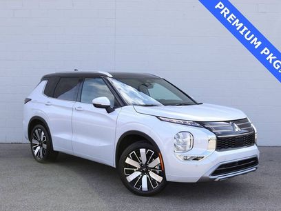 New 2025 Mitsubishi Outlander SEL