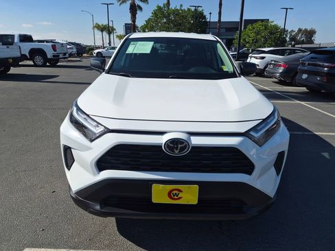 Used 2025 Toyota RAV4 LE image 2