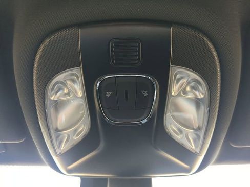 New 2026 Jeep Compass Latitude image 22