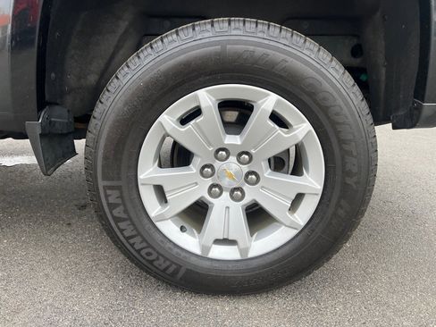 Used 2016 Chevrolet Colorado LT w/ LT Convenience Package RWD image 32