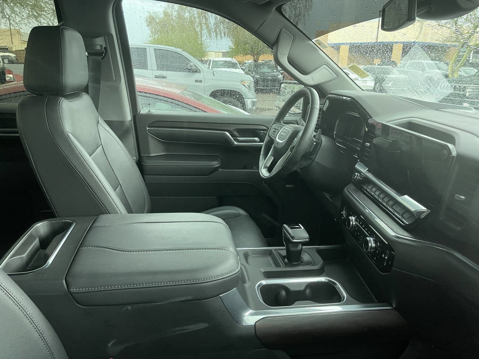 Used 2023 GMC Sierra 1500 SLT w/ SLT Convenience Package AWD/4WD image 7