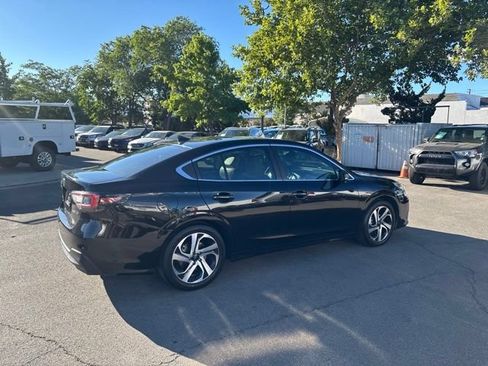 Used 2022 Subaru Legacy Limited AWD/4WD image 9