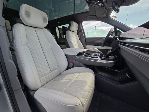 Used 2026 Cadillac Escalade IQ Sport 1 image 30