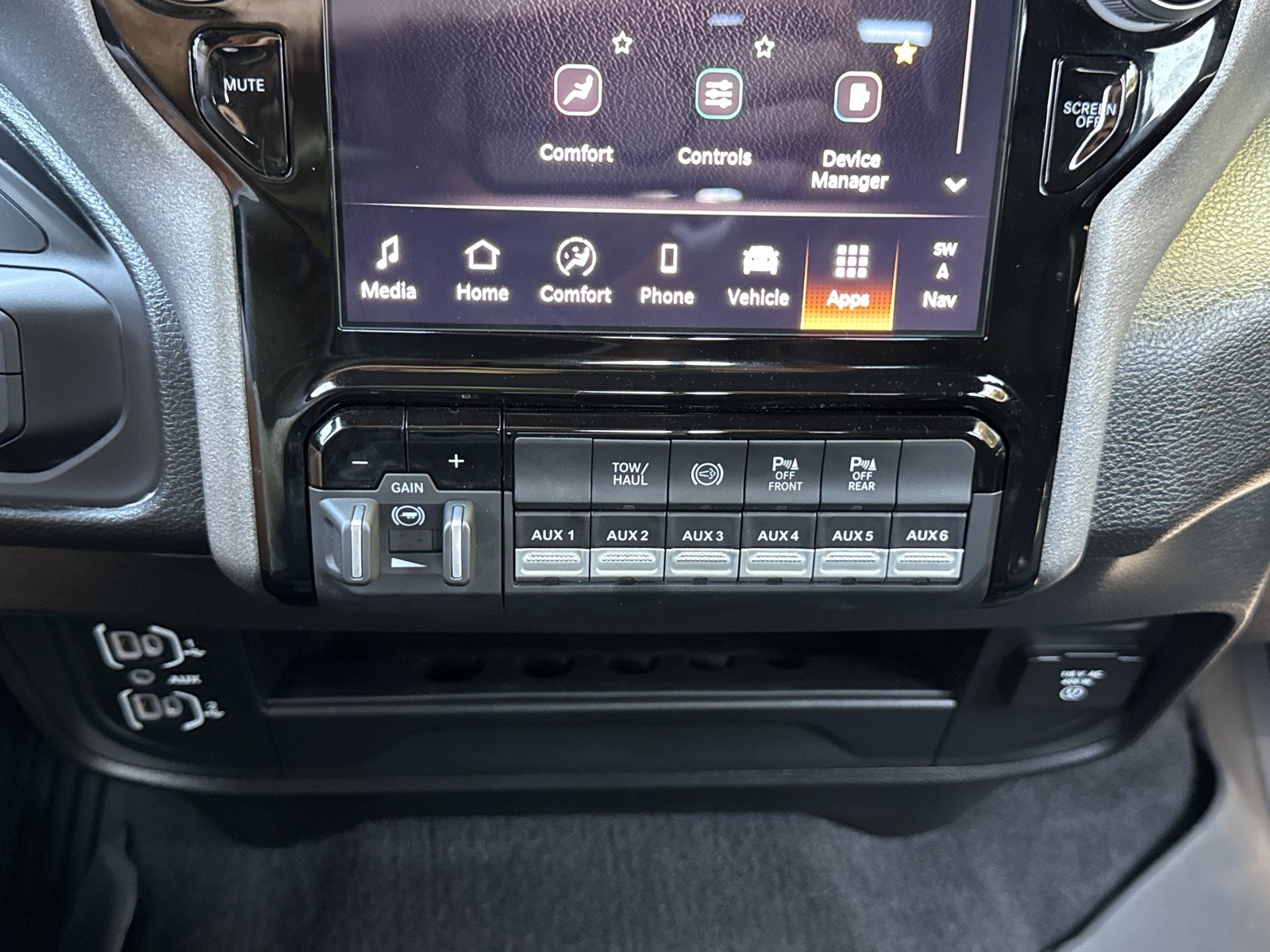 Used 2026 RAM 3500 Tradesman AWD/4WD image 28