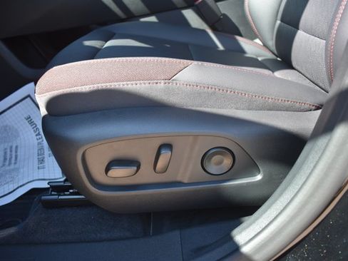 New 2027 Chevrolet Equinox RS w/ LPO, Floor Liner Package FWD image 13