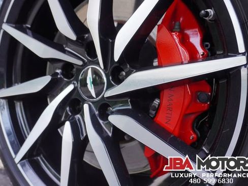 Used 2020 Aston Martin DB11 Coupe image 82