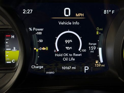 Used 2025 Jeep Wrangler Unlimited Sahara w/ Safety Group AWD/4WD image 17