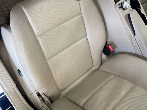 Used 2014 Mercedes-Benz C 300 4MATIC Sedan image 35