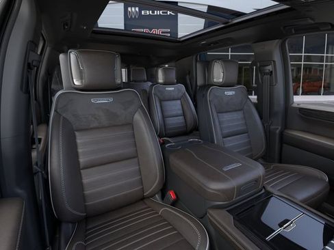 New 2026 GMC Yukon Denali Ultimate AWD/4WD image 16