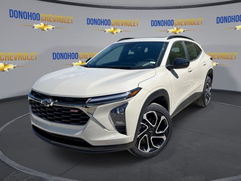 New 2026 Chevrolet Trax RS FWD image 4