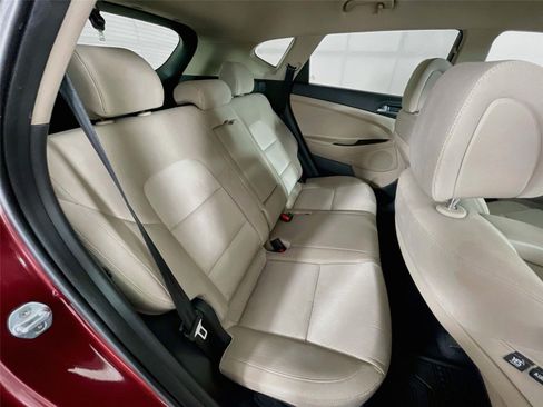 Used 2018 Hyundai Tucson SEL FWD image 28