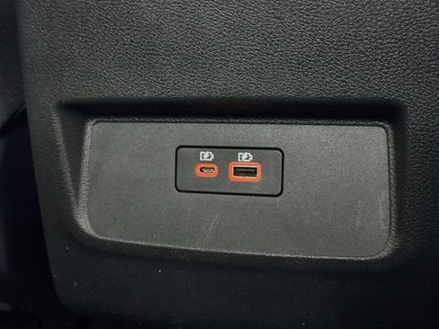 Used 2024 Nissan Frontier S RWD image 41