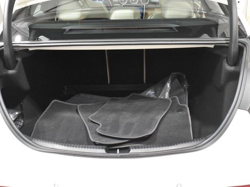 Used 2023 Mercedes-Benz C 300 4MATIC Sedan image 23