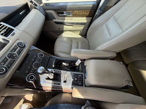 Used 2012 Land Rover Range Rover Sport HSE LUX AWD/4WD image 26