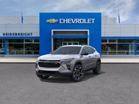 New 2025 Chevrolet Trax RS w/ Sunroof Package image 34