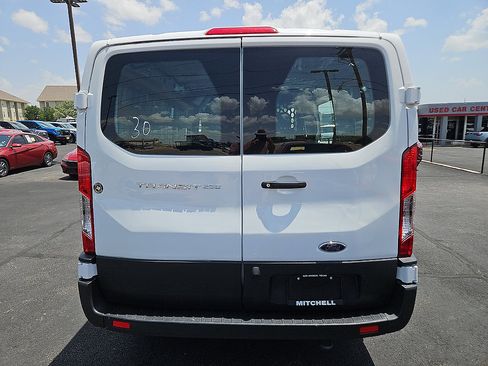 Used 2025 Ford Transit 250 Low Roof w/ Exterior Upgrade Package RWD image 4