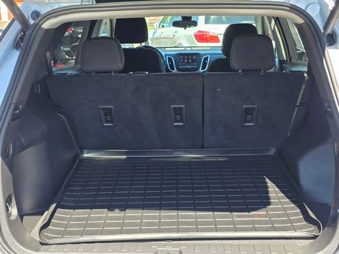 Used 2021 Chevrolet Equinox LT image 19