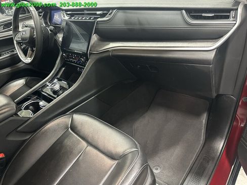 Used 2023 Jeep Grand Cherokee L Limited w/ Luxury Tech Group II AWD/4WD image 5