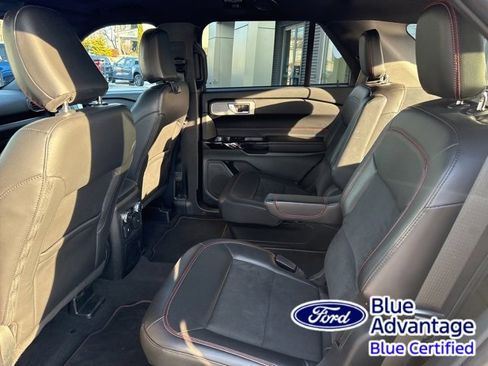 Certified 2022 Ford Explorer ST-Line w/ Class IV Trailer Tow Package image 40