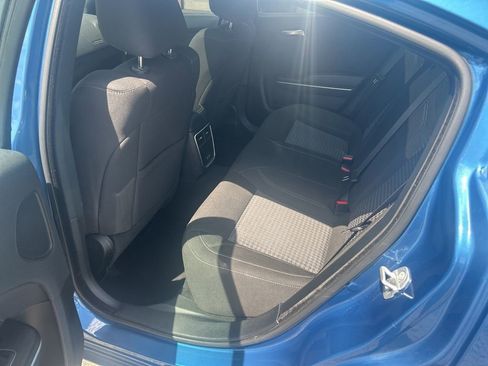 Used 2022 Dodge Charger SXT w/ Driver Convenience Group AWD/4WD image 9