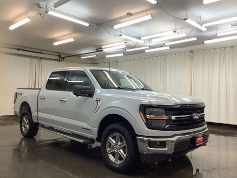 Used 2024 Ford F150 XLT w/ Mobile Office Package image 4