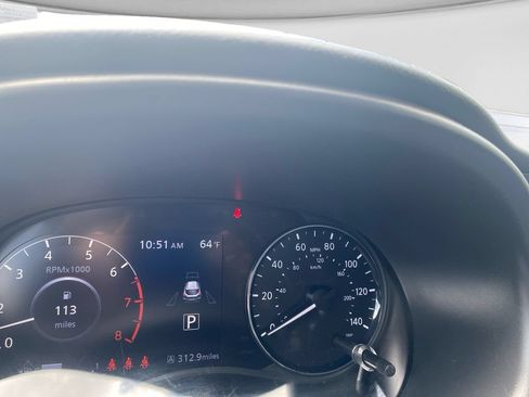 Used 2021 Nissan Kicks SR FWD image 32