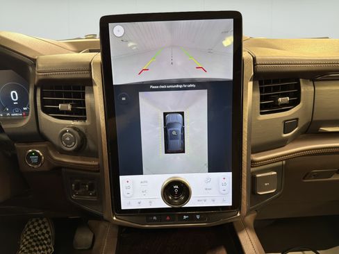 Used 2023 Ford Expedition King Ranch RWD image 19