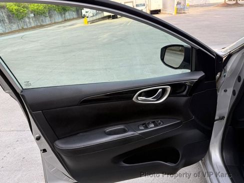 Used 2019 Nissan Sentra SV image 14