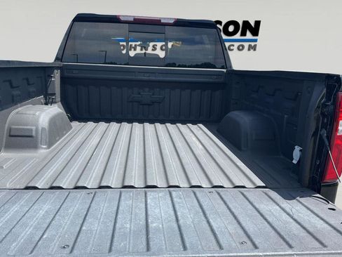 Used 2022 Chevrolet Silverado 1500 LT Trail Boss w/ LT Trail Boss Premium Package AWD/4WD image 8