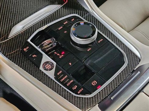 Used 2025 BMW X6 M60i image 12