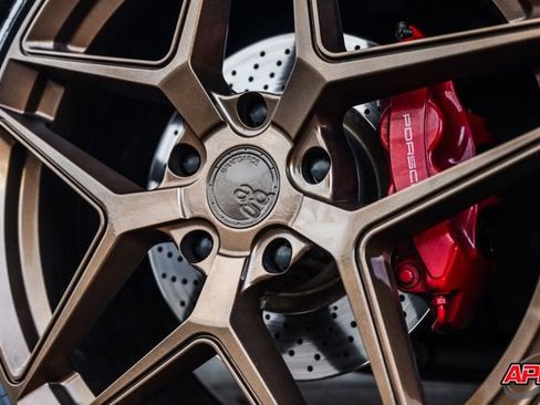 Used 2014 Porsche Cayman S image 3