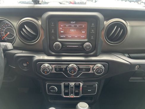Used 2020 Jeep Gladiator Sport w/ Quick Order Package 24S AWD/4WD image 23