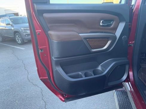 Used 2021 Nissan Titan Platinum Reserve w/ Moonroof Package image 26